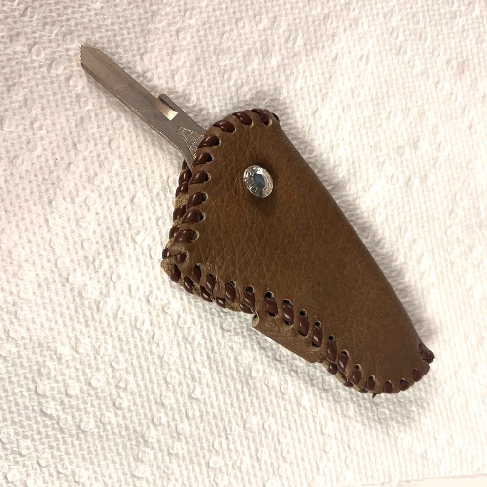 Vintage Brown Leather Single Key Holder Pouch Whipstitch Snap Case